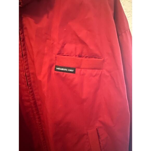 Men’s Members Only Vintage Jacket. Size Large - Picture 2 of 3